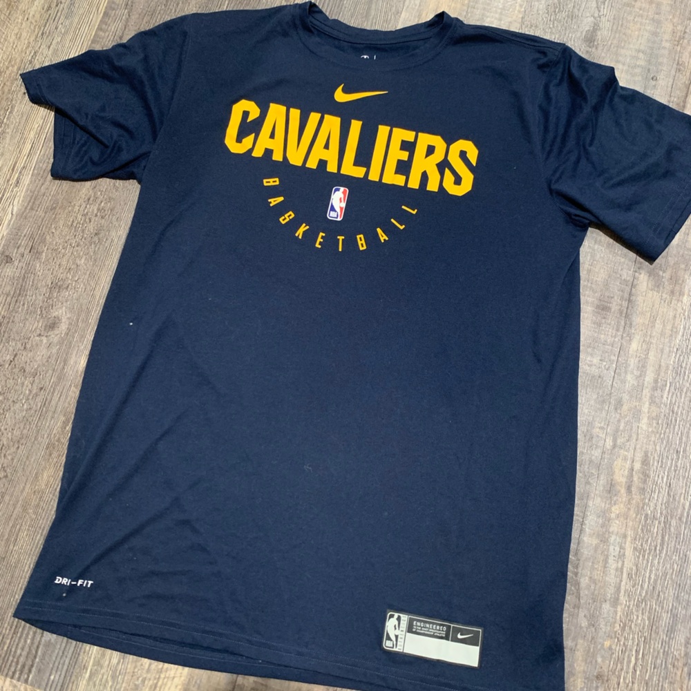 Nike Mens Dri-FIT Short Sleeve Shirt Size Large Tall Cleveland Cavaliers